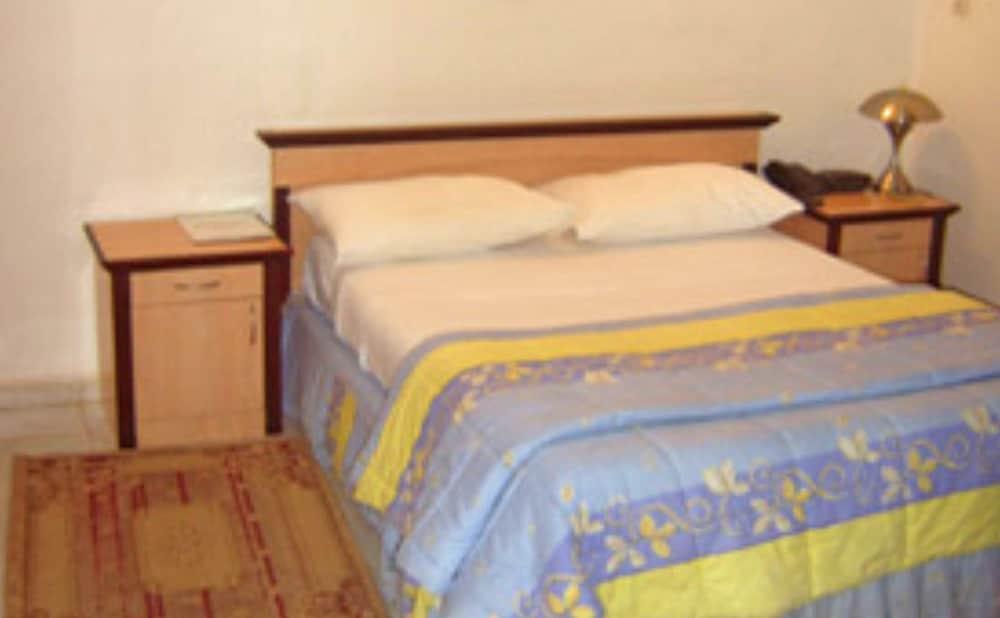 Homeland Hotel Niamey Esterno foto