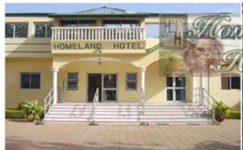 Homeland Hotel Niamey Esterno foto